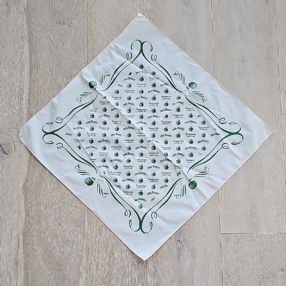 NWOT Jack Daniel's Apple Bandana